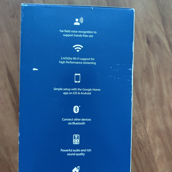 Speaker Bluetooth and alarm clock with Google assistant Insignia voice Smart - Picture 5 of 6